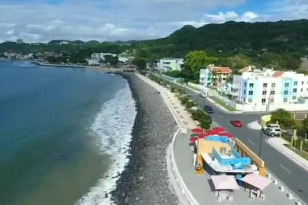 Summer All Year! Oceanfront With Pool A/C Aguadilla Eksteriør billede