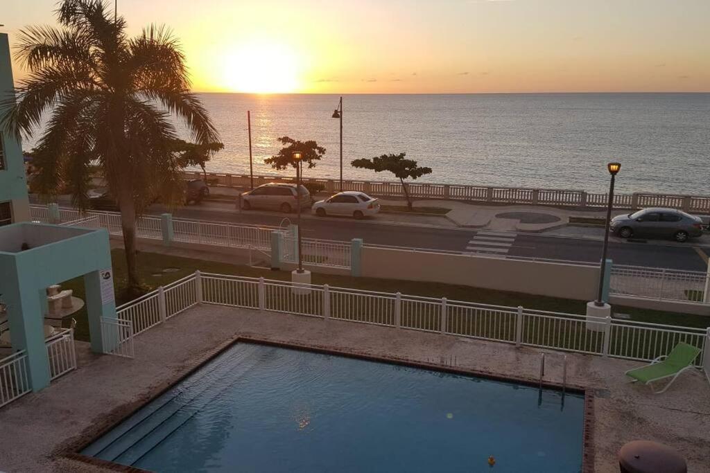 Summer All Year! Oceanfront With Pool A/C Aguadilla Eksteriør billede
